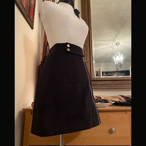 KAXI NEW Black zip up mini skirt - Picture 3 of 13